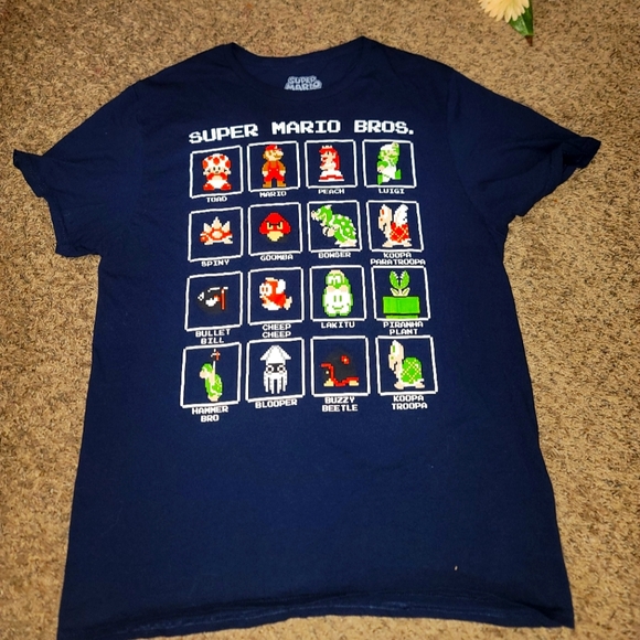 Super Mario Shirt color blue Navy good condition - Picture 1 of 4